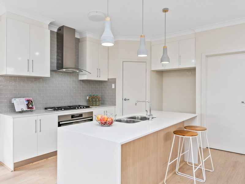 21 Sharpie Crescent, Grange SA 5022