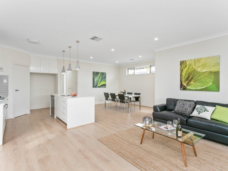 21 Sharpie Crescent, Grange SA 5022