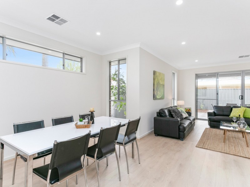 21 Sharpie Crescent, Grange SA 5022