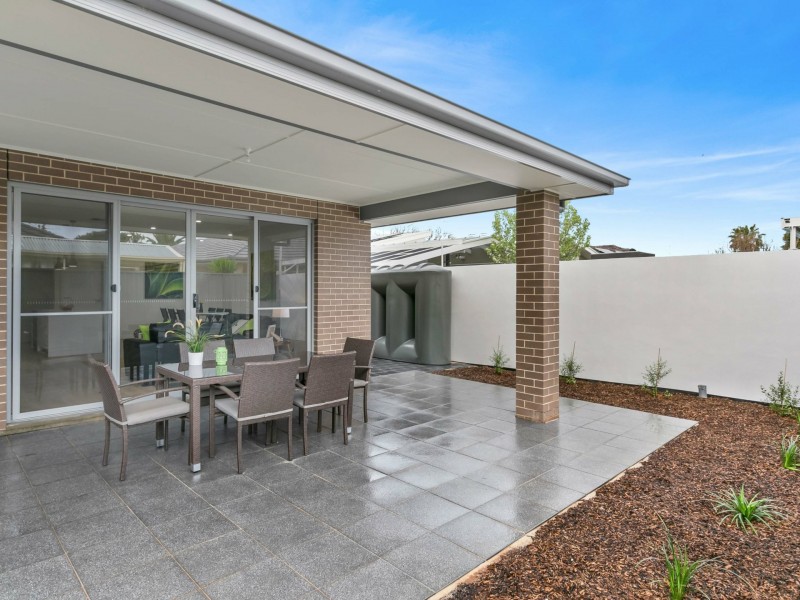 21 Sharpie Crescent, Grange SA 5022