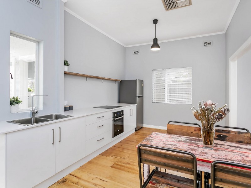 52 Whimpress Avenue, Findon SA 5023