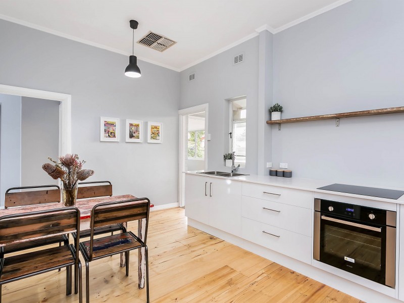 52 Whimpress Avenue, Findon SA 5023