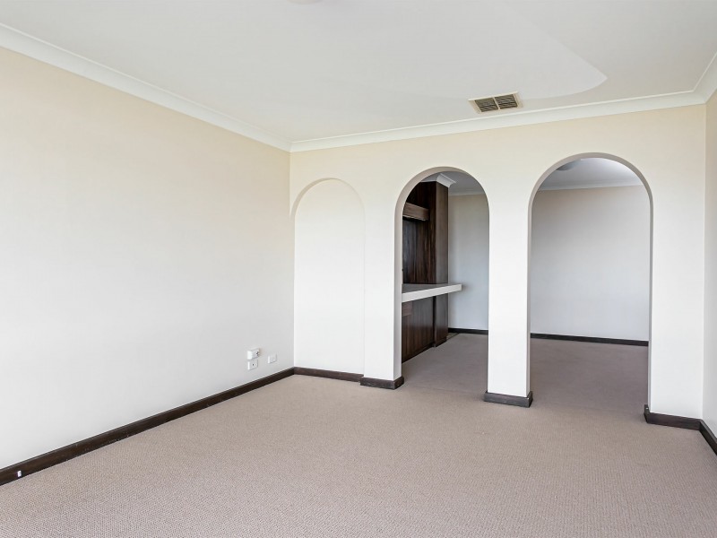 47 Sandpiper Place, West Lakes Shore SA 5020