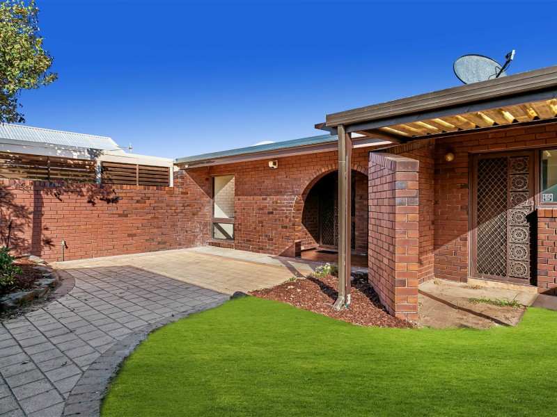 47 Sandpiper Place, West Lakes Shore SA 5020