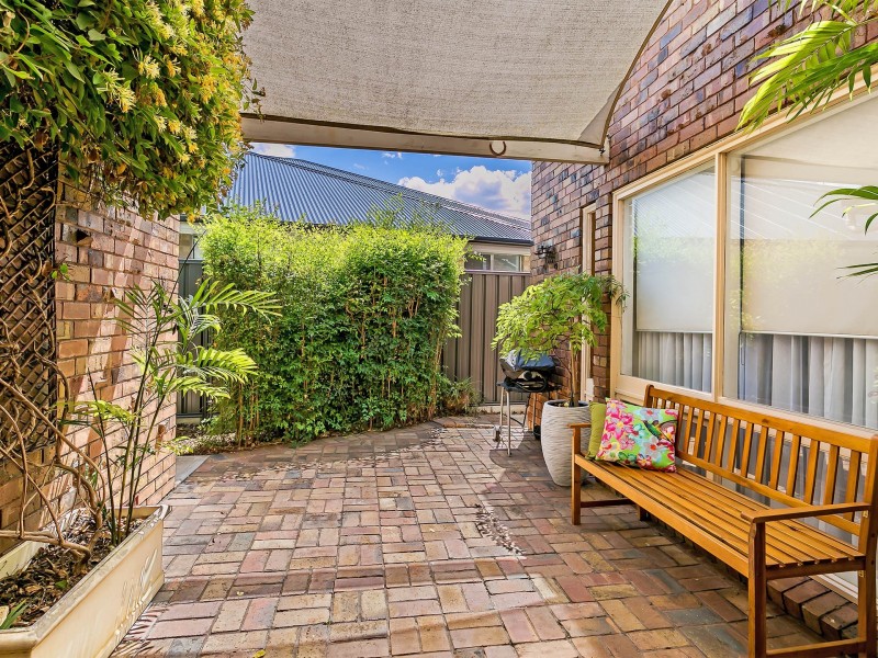 37 Newcombe Avenue, West Lakes Shore SA 5020