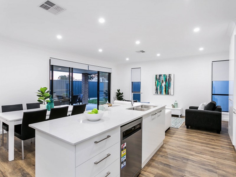 9A Marlee Court, West Lakes SA 5021