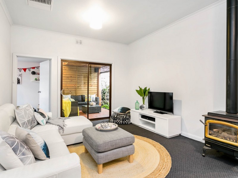 11 Eastbourne Terrace, Rosewater SA 5013