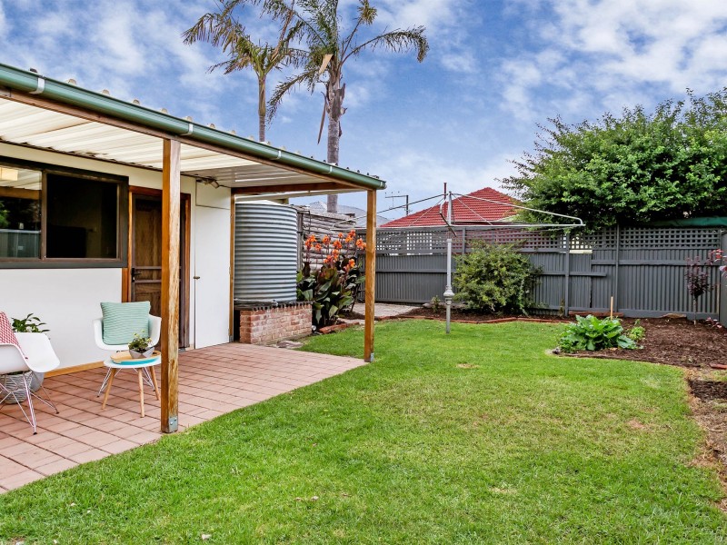 11 Eastbourne Terrace, Rosewater SA 5013