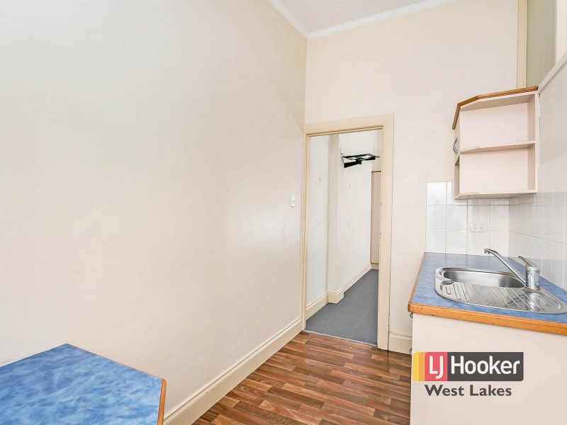 3 St Johns Row, Glenelg SA 5045