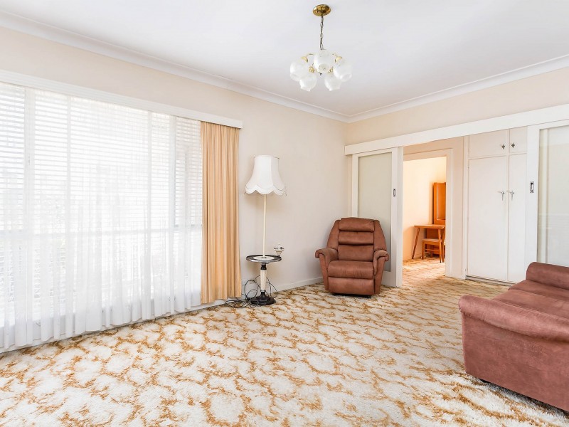 21 Brenthorpe Road, Seaton SA 5023