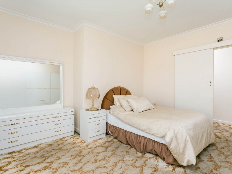 21 Brenthorpe Road, Seaton SA 5023