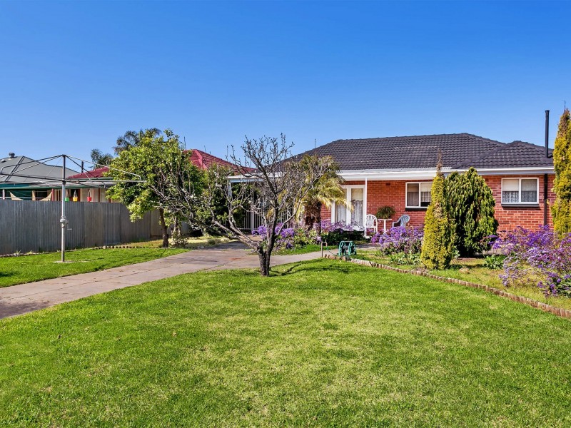 21 Brenthorpe Road, Seaton SA 5023