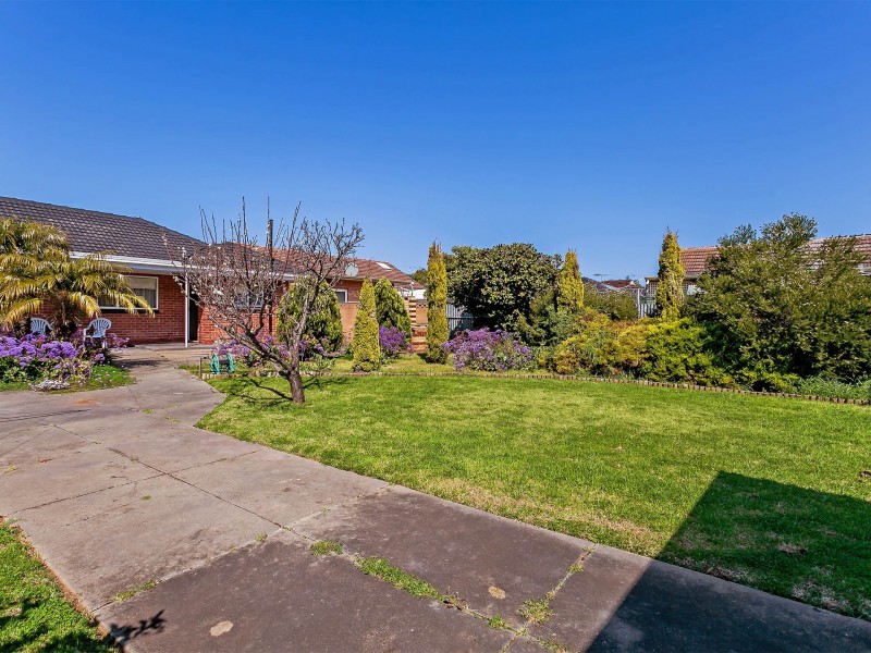 21 Brenthorpe Road, Seaton SA 5023