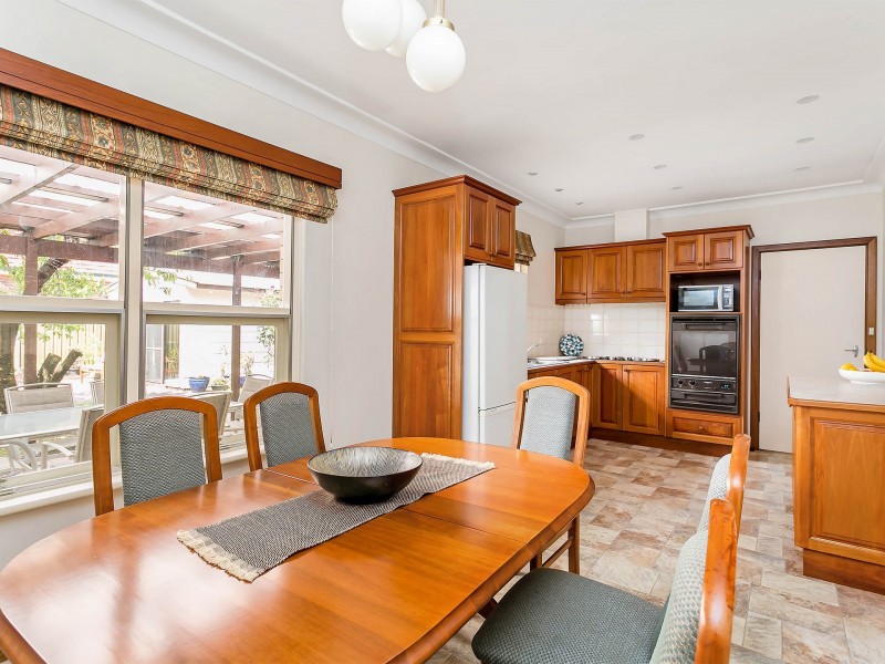 4 Jennifer Street, Seaton SA 5023