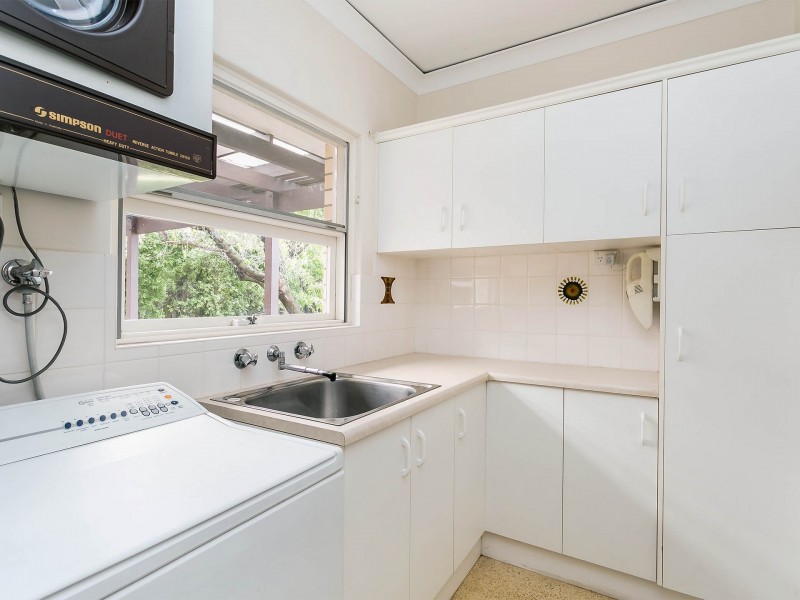 4 Jennifer Street, Seaton SA 5023
