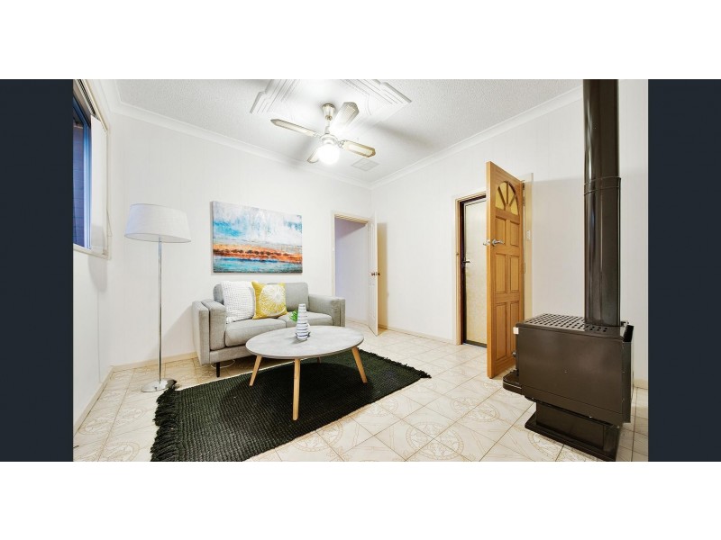 19 Falkirk Avenue, Seaton SA 5023