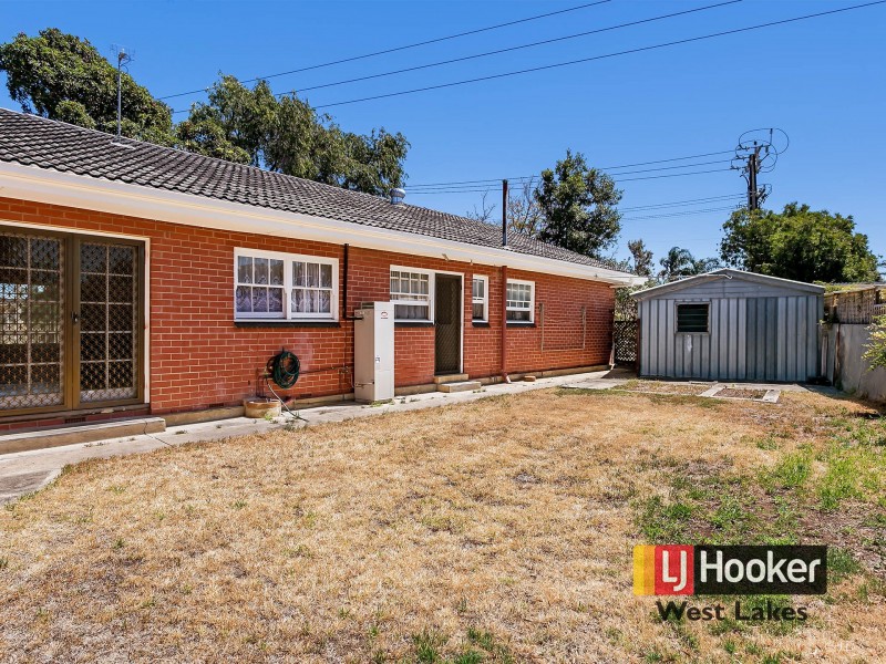 18a Colombine Avenue, West Lakes Shore SA 5020
