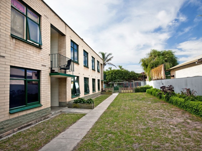 2/17-19 Jetty Road, Largs Bay SA 5016
