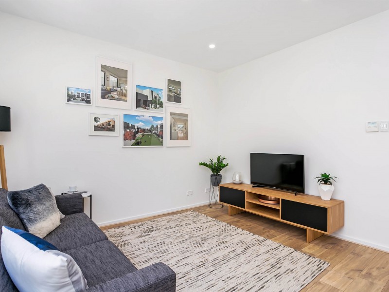 14 Arnold Street, Royal Park SA 5014