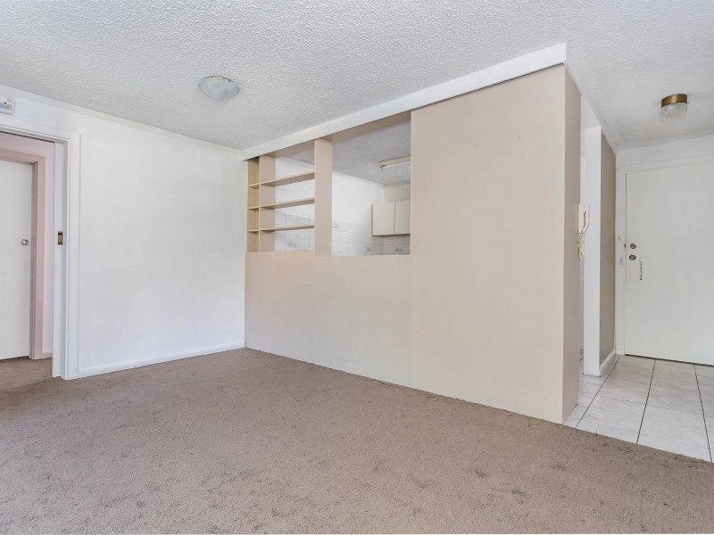 12/68 Military Road, Tennyson SA 5022