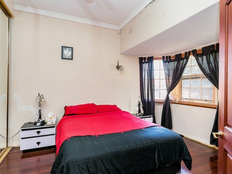 54 Whimpress Avenue, Findon SA 5023