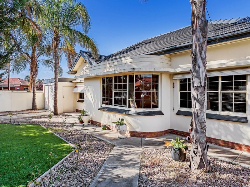 54 Whimpress Avenue, Findon SA 5023