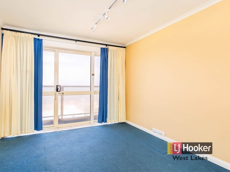 3/33 North Esplanade, Glenelg North SA 5045