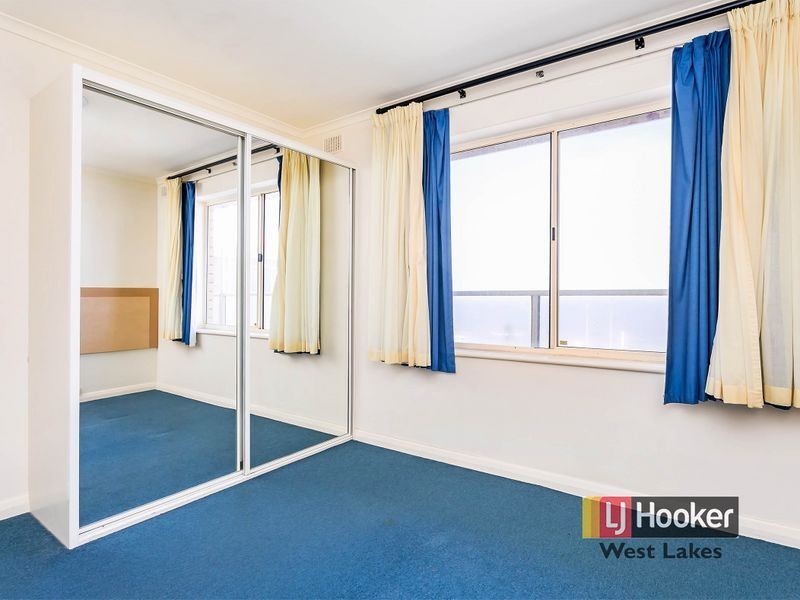 3/33 North Esplanade, Glenelg North SA 5045