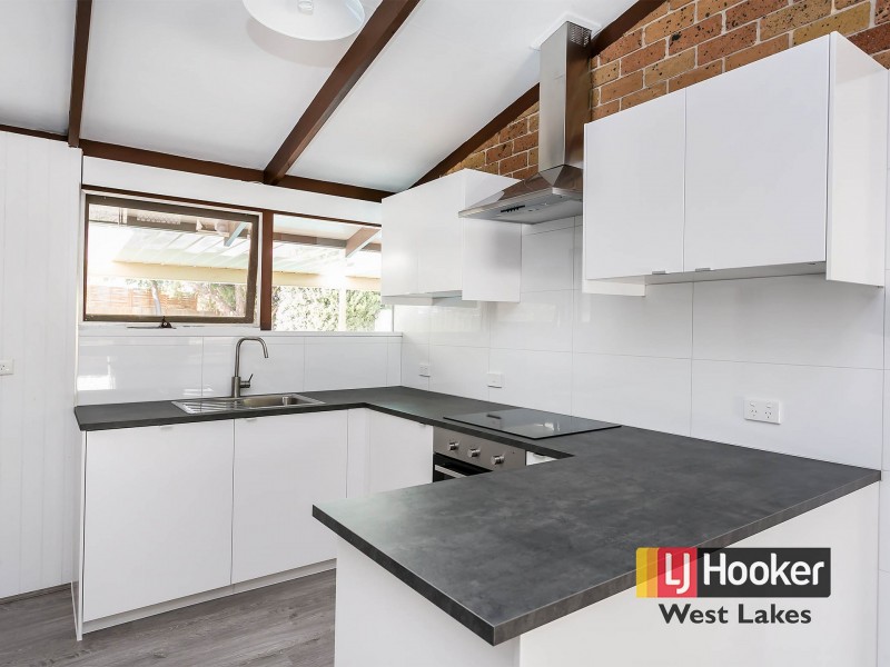 5 Marlee Court, West Lakes SA 5021