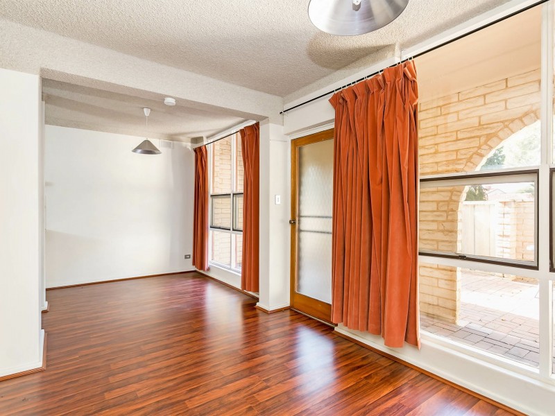 12/7 Mooloola Way, West Lakes Shore SA 5020