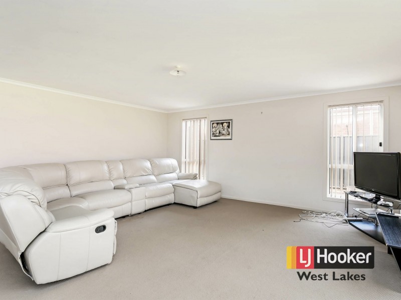29 Almond Circuit, Munno Para West SA 5115