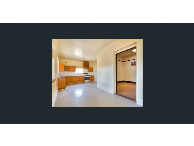 22 Fifth Avenue, Cheltenham SA 5014