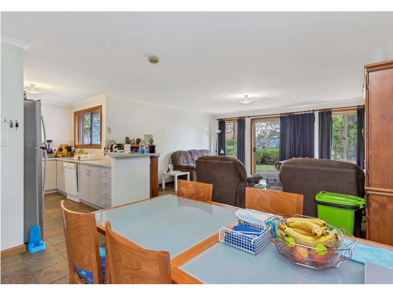 6 Sandy Glass Court, Sheidow Park SA 5158
