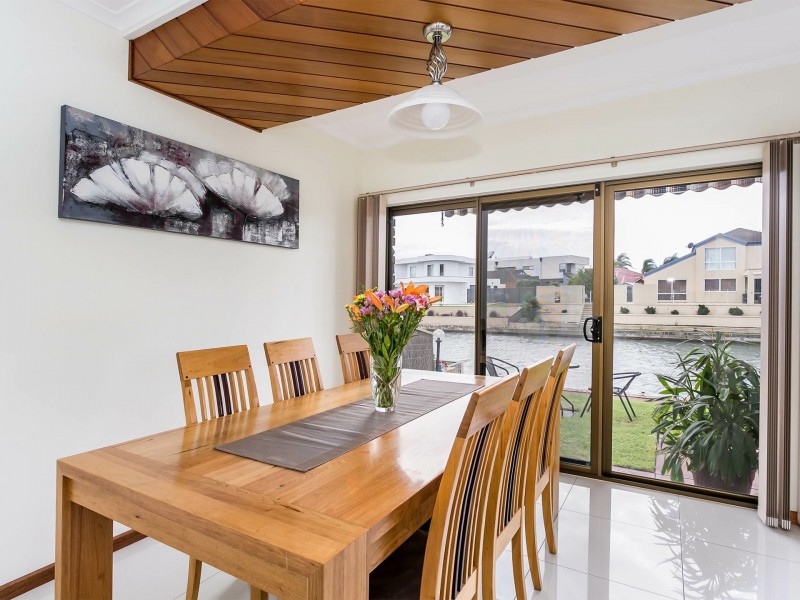 14 McDonald Grove, West Lakes SA 5021