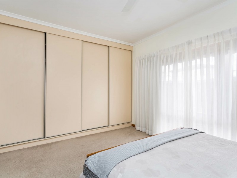 14 McDonald Grove, West Lakes SA 5021