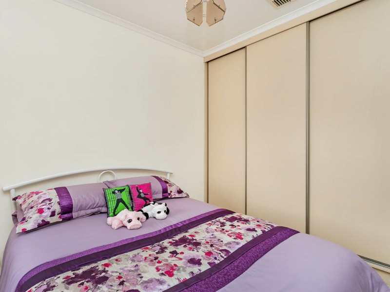 14 McDonald Grove, West Lakes SA 5021