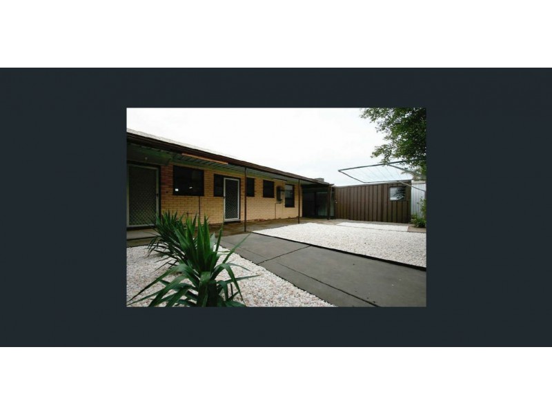13 Zephyr Grove, Semaphore Park SA 5019