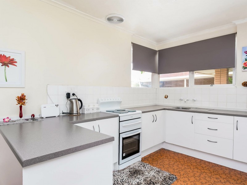 3 Hazel Grove, Semaphore Park SA 5019