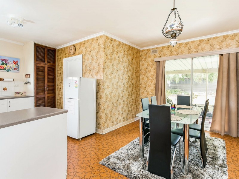 3 Hazel Grove, Semaphore Park SA 5019