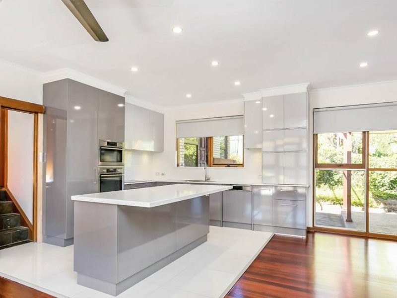 10 Warren Crescent, Panorama SA 5041