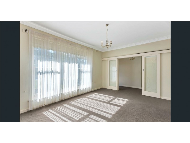 22 Sunset Crescent, Grange SA 5022