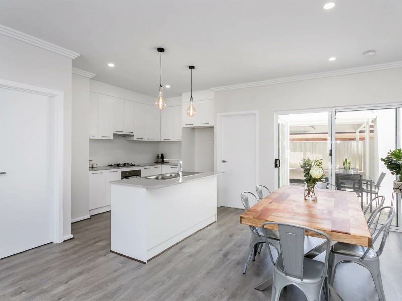 9 Cave Street, Semaphore SA 5019