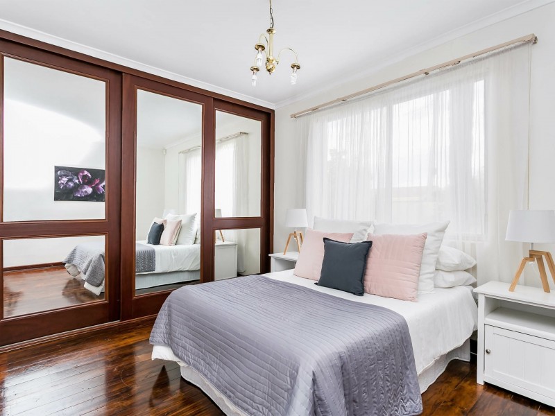 2 Lachlan Avenue, Woodville West SA 5011