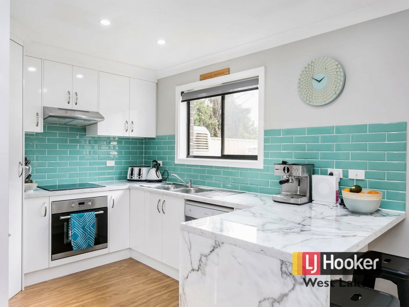 1a Lamorna Terrace, Largs North SA 5016