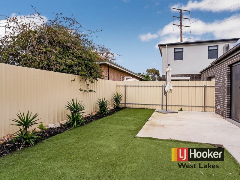 1a Lamorna Terrace, Largs North SA 5016