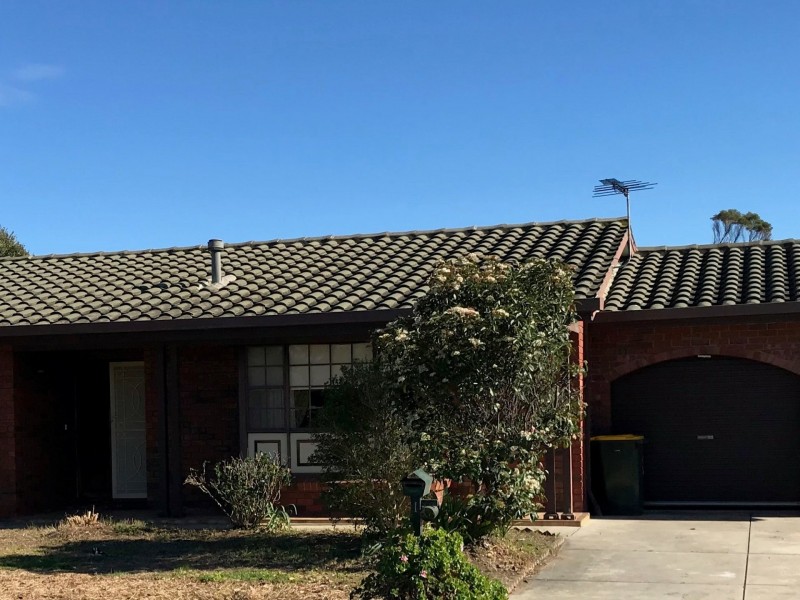 1 Laver Crescent, West Lakes Shore SA 5020