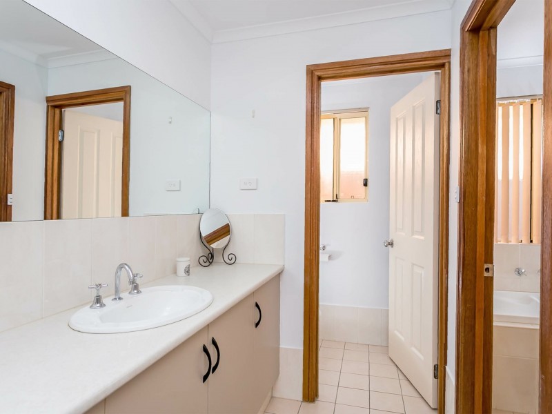 60 The Avenue, Athol Park SA 5012