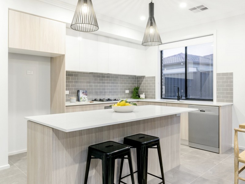 42a Lakeview Avenue, West Lakes SA 5021