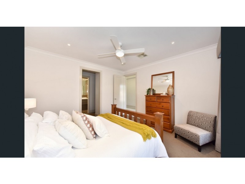 8 Finlayson Street, Grange SA 5022