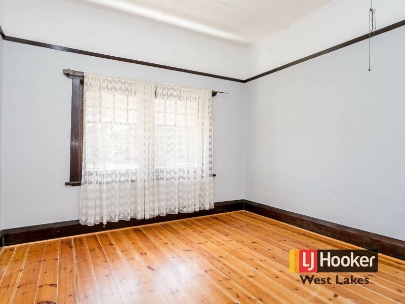 22 Fifth Avenue, Cheltenham SA 5014